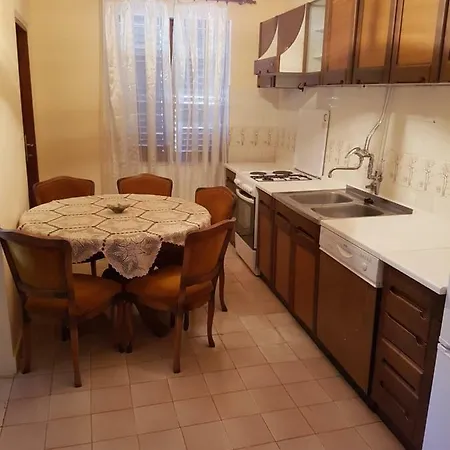 Danijela Apartamento *